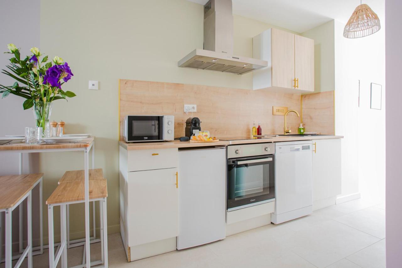 Ideal Pro & Couple - 2 Logements Theme Boho Chic Rdc & Dandy 1Er Etage - Quartier Calme - Jardin - Wifi Hd - Smart Tv - Parking Gratuit - Proche Centre & Transports - Ask Home Valenciennes Exterior foto