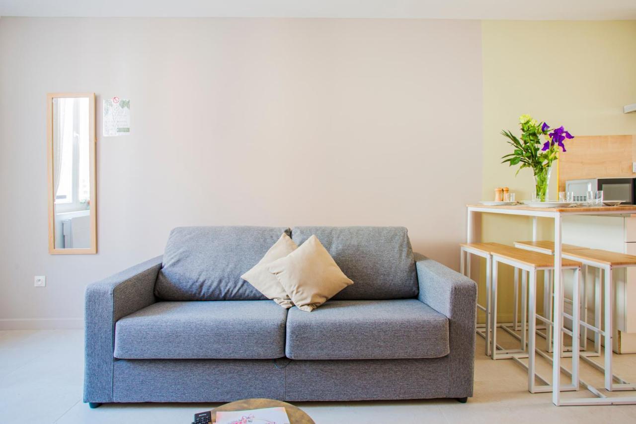 Ideal Pro & Couple - 2 Logements Theme Boho Chic Rdc & Dandy 1Er Etage - Quartier Calme - Jardin - Wifi Hd - Smart Tv - Parking Gratuit - Proche Centre & Transports - Ask Home Valenciennes Exterior foto